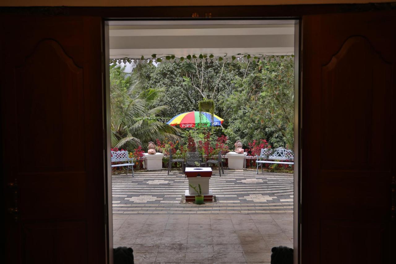 Chithirapuram Palace Munnar Exterior photo